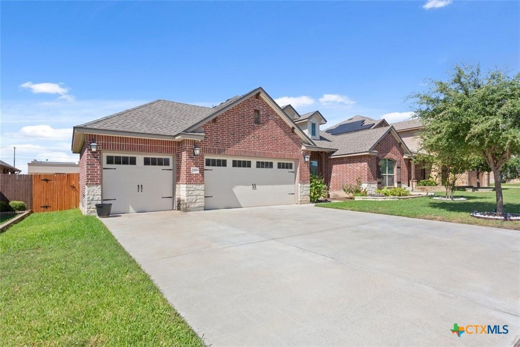Photo of 2305 Grosseto Court, Harker Heights, TX 76548 (MLS # 627224)