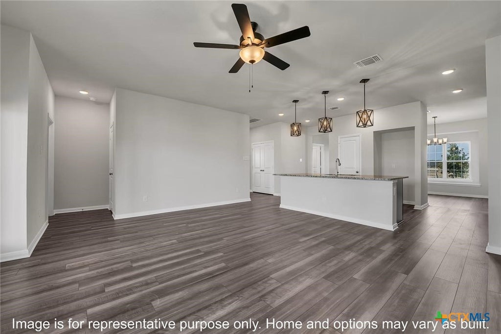 Photo of 522 University Avenue, Troy, TX 76579 (MLS # 628261)