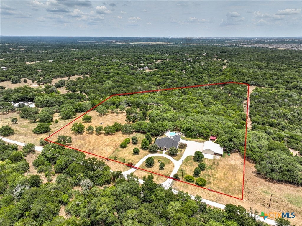 501 Lovejoy Lane