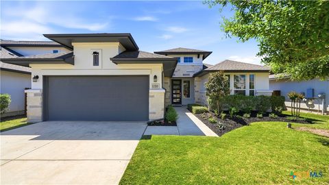 Photo of 1370 Sahms Branch, New Braunfels, TX 78132 (MLS # 610352)