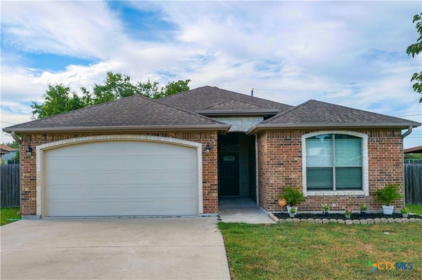 120 SANDPIPER DR, VICTORIA, TX 77905 - Image dcd5a16256c4fef1b2cb7dd2037e53a2/1465620952