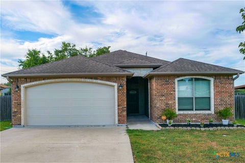 Photo of 120 Sandpiper Drive, Victoria, TX 77905 (MLS # 623342)