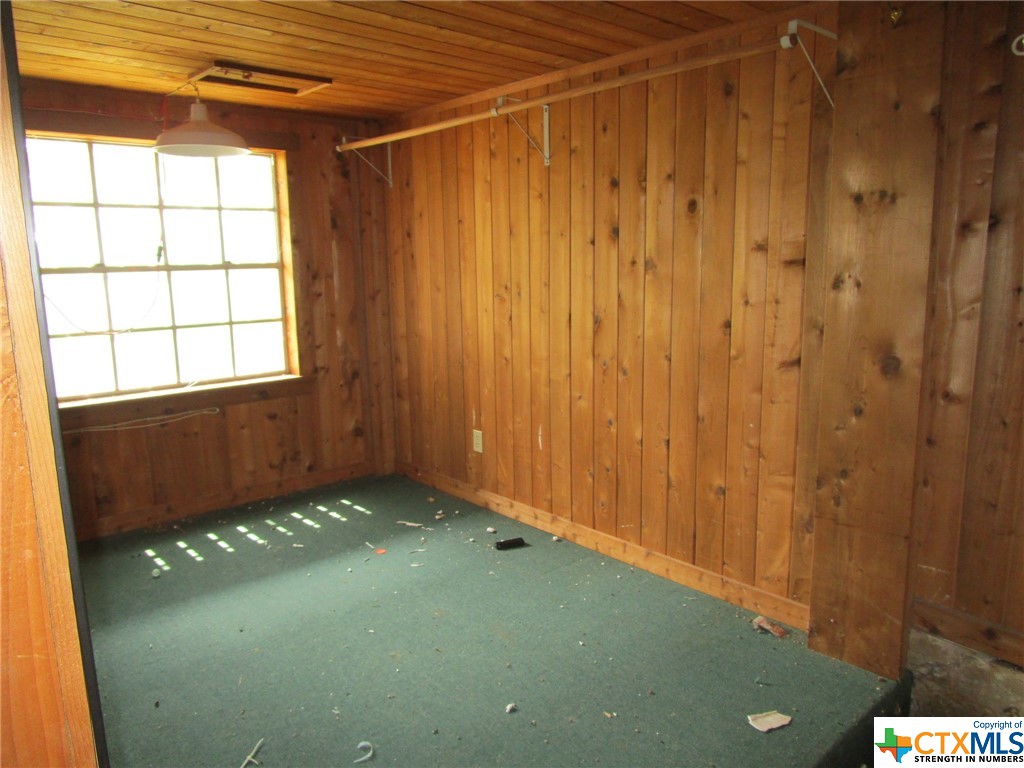 New Braunfels, Texas 78130, United States, 3 Bedrooms Bedrooms, ,2 BathroomsBathrooms,Residential,Pending,73118