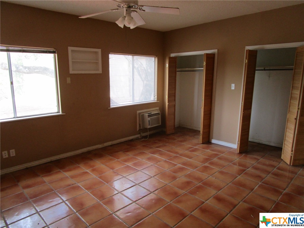 New Braunfels, Texas 78130, United States, 3 Bedrooms Bedrooms, ,2 BathroomsBathrooms,Residential,Pending,73118