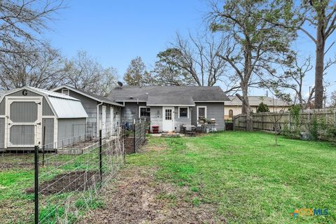 A home in Yoakum