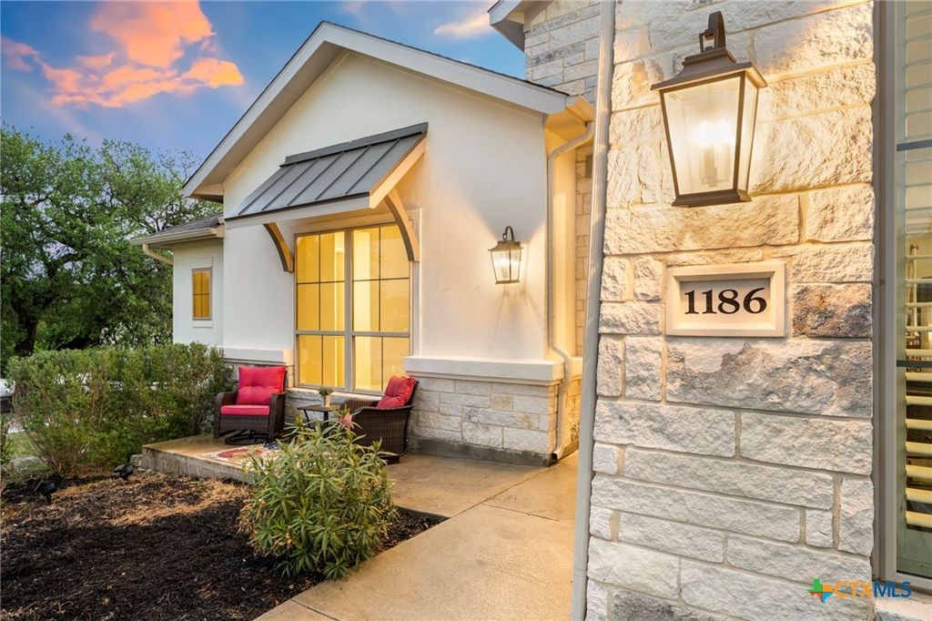 Photo of 1186 Diretto Drive, New Braunfels, TX 78132 (MLS # 609131)