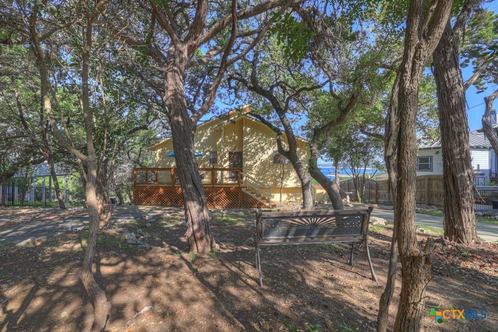 Photo of 1871 Patty Drive, Canyon Lake, TX 78133 (MLS # 605528)