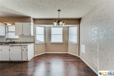 A home in Canyon Lake