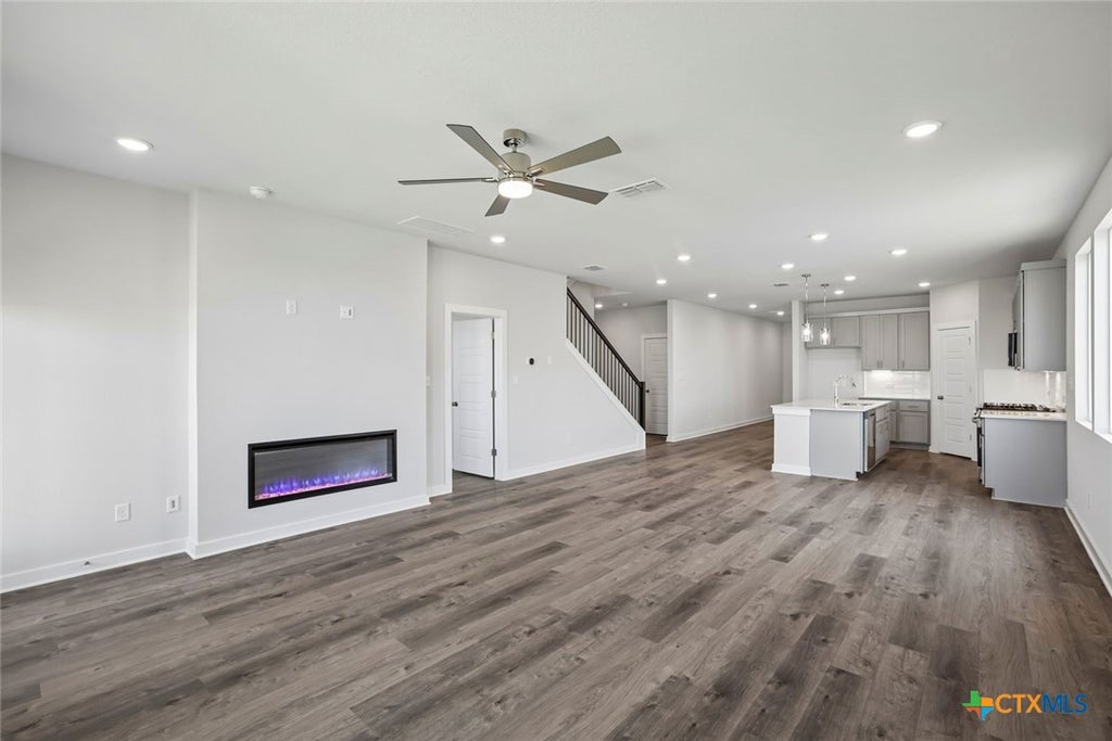 Photo of 199 Paddle Wheel Path, Kyle, TX 78640 (MLS # 628271)