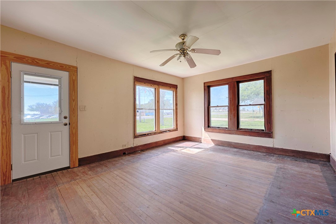 820 W Fairwinds Street