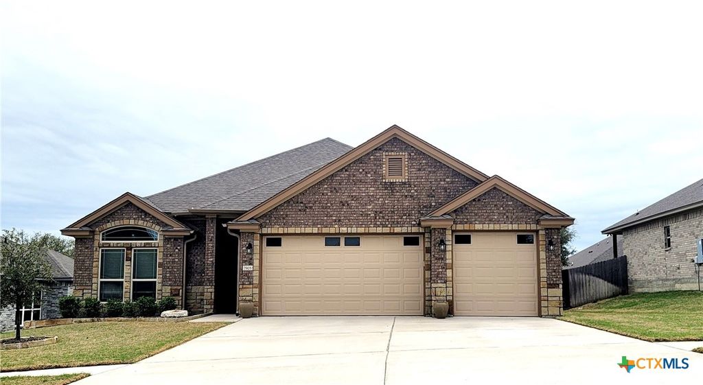 Photo of 7905 Prescott Drive, Killeen, TX 76542 (MLS # 611143)