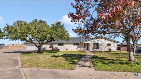 Photo of 312 Evergreen Street, Burnet, TX 78611 (MLS # 598219)