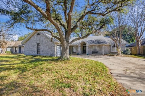 Photo of 314 Kelly Drive, Victoria, TX 77904 (MLS # 602577)