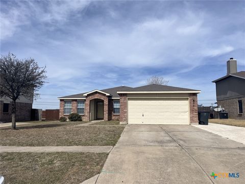 Photo of 2301 Napier Drive, Killeen, TX 76542 (MLS # 612767)