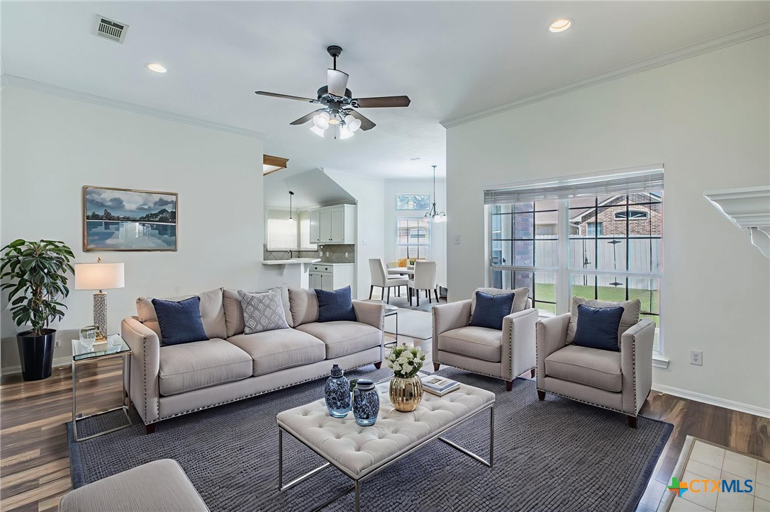 1203 Timberline Street