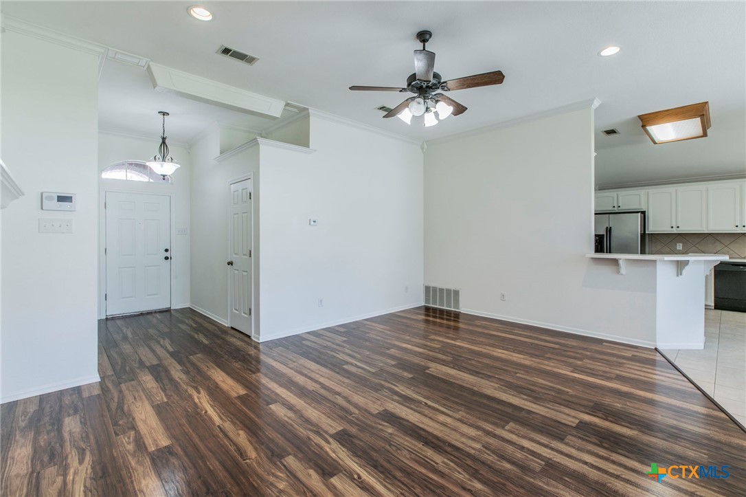 1203 Timberline Street