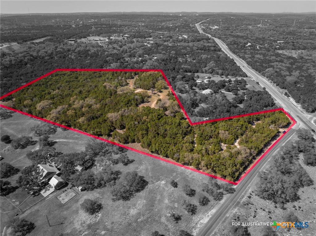 Photo 1 of 35 — 487 Old Bear Creek Road, New Braunfels, TX 78132