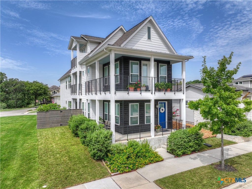 Photo of 605 Creekside Common, New Braunfels, TX 78130 (MLS # 573048)