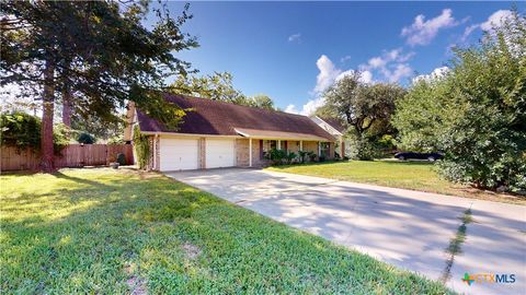 105 Tropical Drive Victoria TX 77904