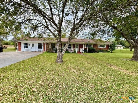 Photo of 306 Dover Street, Victoria, TX 77905 (MLS # 603151)