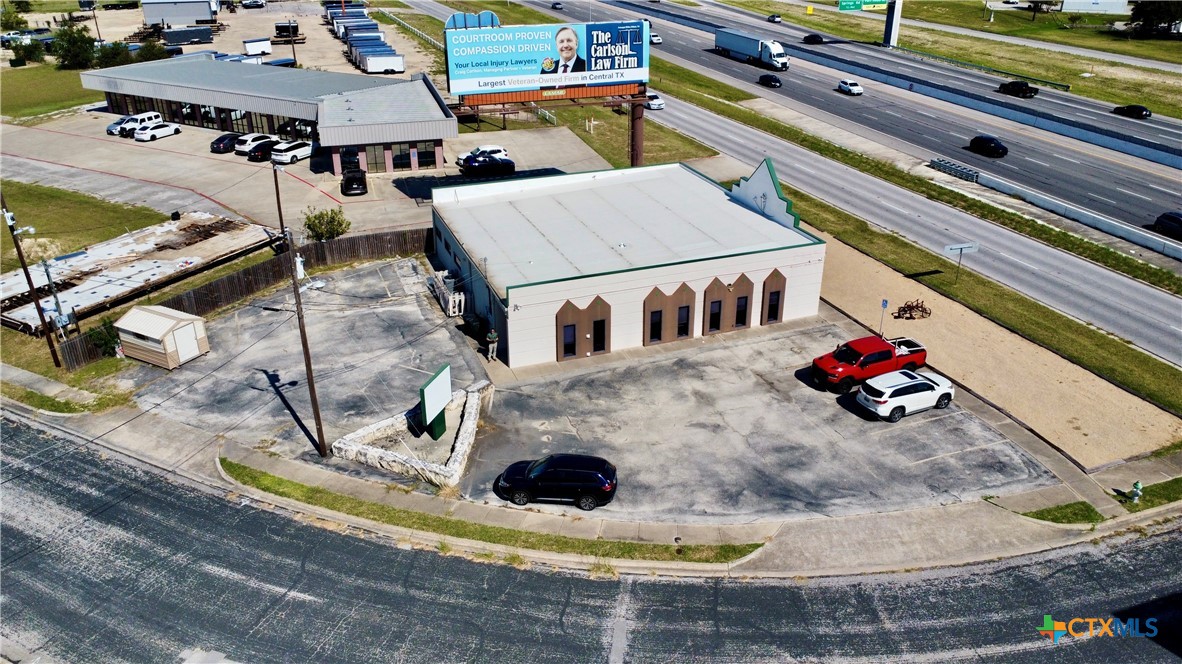 300 W Central Texas Expressway