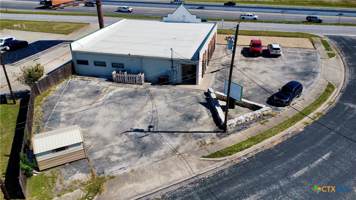 300 W Central Texas Expressway