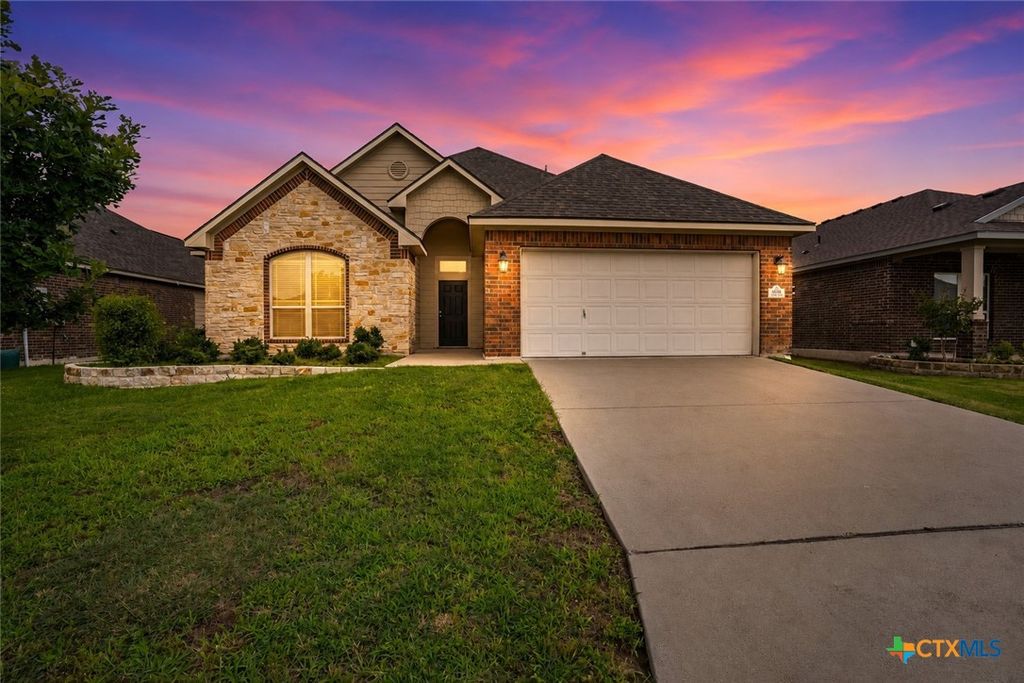 Photo of 608 Wyndcrest Drive, Temple, TX 76502 (MLS # 616218)