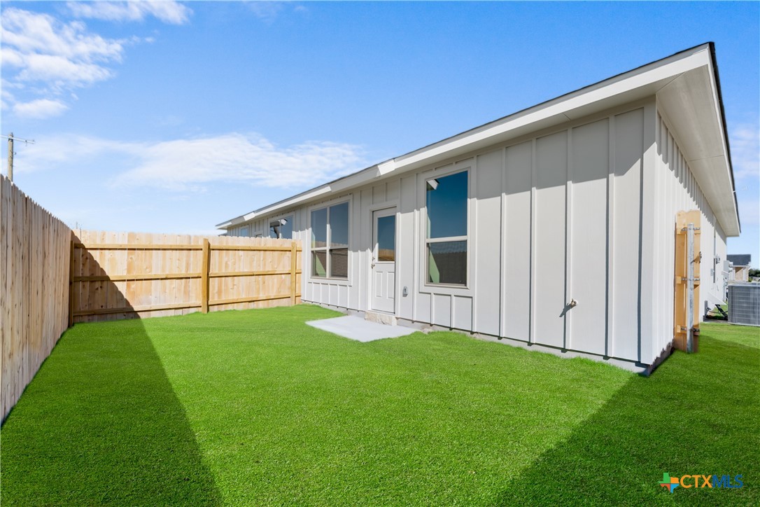 612 Pacific Crest Trail