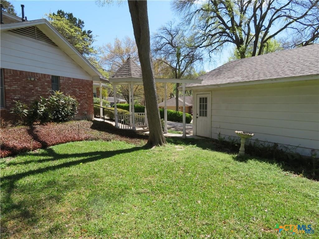 2610 Quail Trail