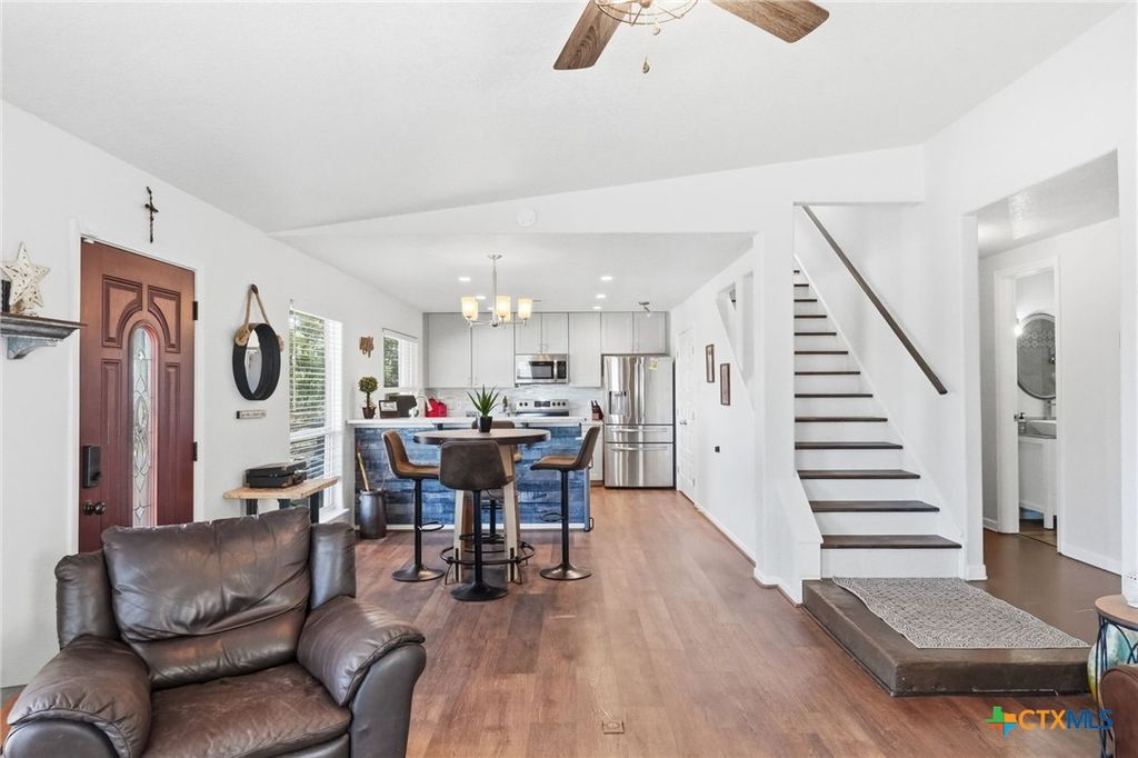 Photo of 1954 Comfort, Canyon Lake, TX 78133 (MLS # 607348)