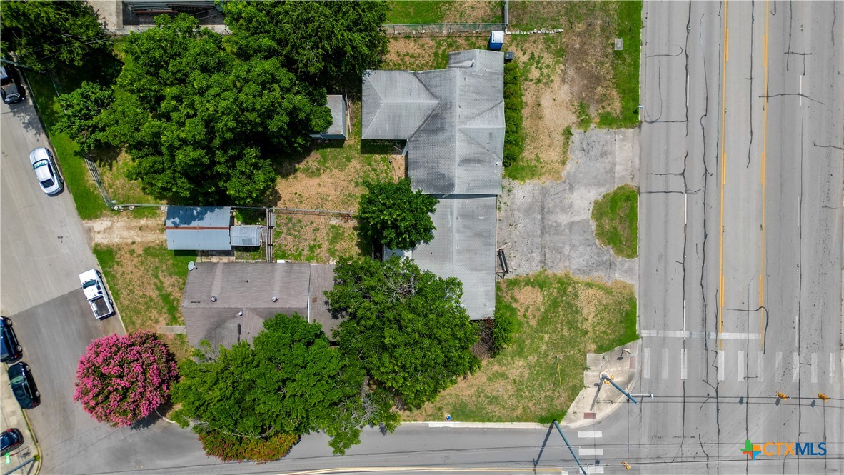 180/1045 S Business 35/Castell