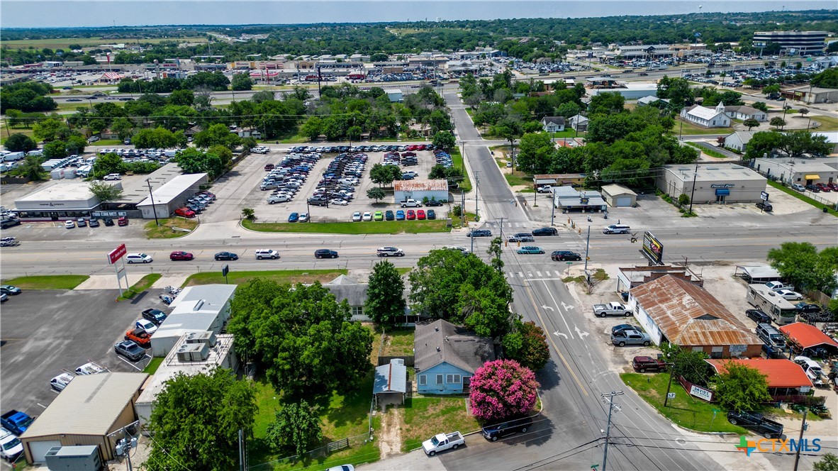 180/1045 S Business 35/Castell