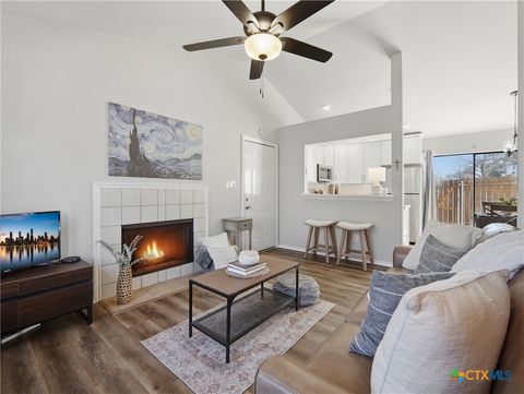 Photo of 11901 E Swearingen Drive #125, Austin, TX 78758 (MLS # 603337)