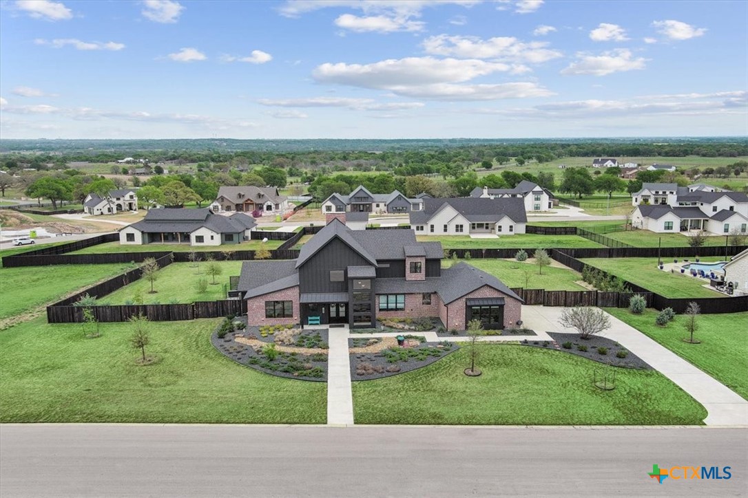 209 Glenview Circle