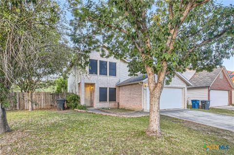 Photo of 1049 Stone Trail, New Braunfels, TX 78130 (MLS # 622403)