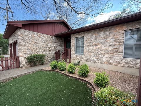 Photo of 101 Blanco, San Marcos, TX 78666 (MLS # 608768)