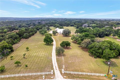 Photo of 421 Sunset Ridge Drive, Killeen, TX 76549 (MLS # 611536)
