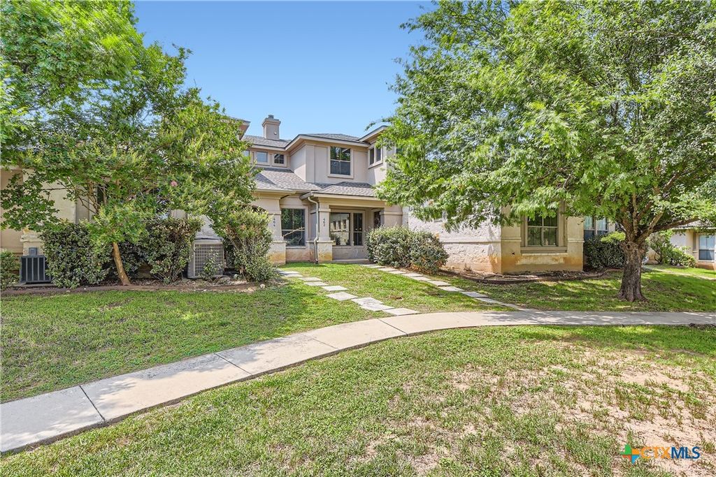 Photo of 462 Stagecoach Trail, San Marcos, TX 78666 (MLS # 610438)