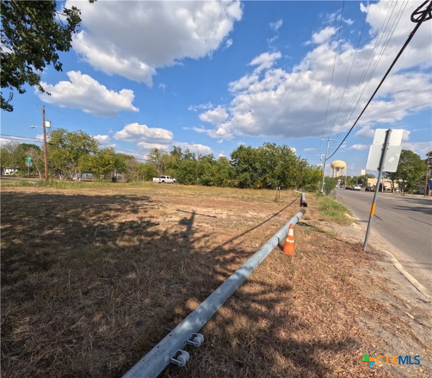 558 W Kingsbury Street