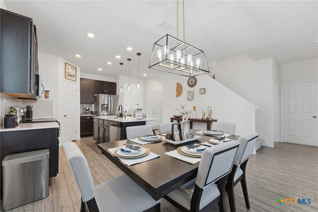Photo of 456 Horizon Pointe, Seguin, TX 78155 (MLS # 627645)