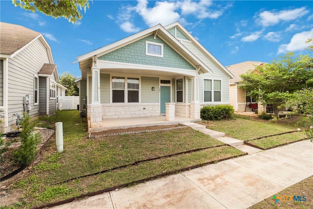 Photo of 323 Rachel Street, San Marcos, TX 78666 (MLS # 583071)