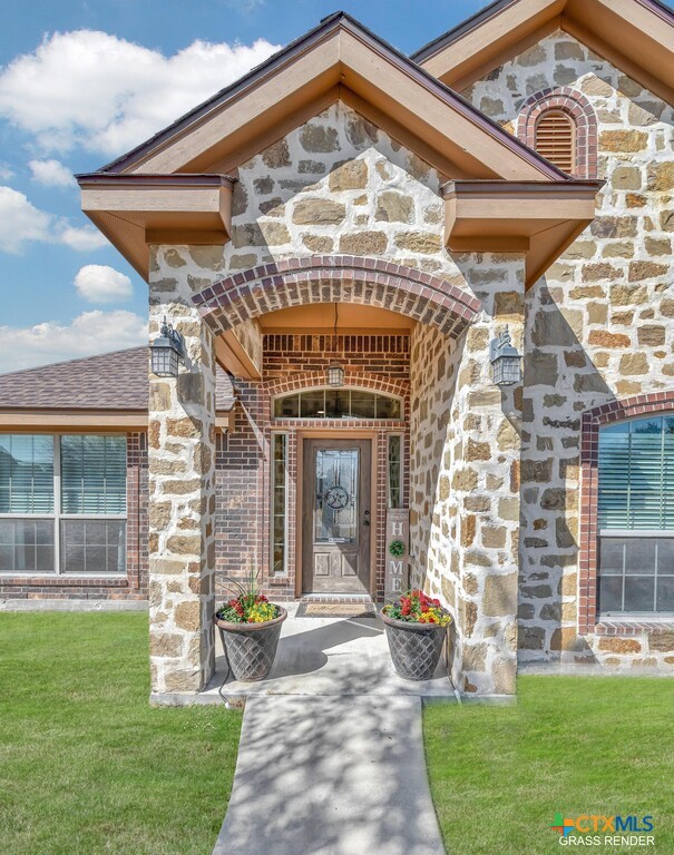 3612 Valley Mist Court