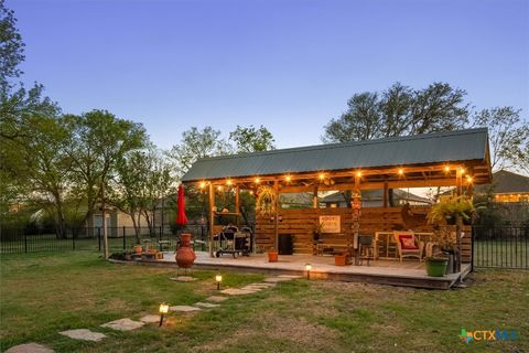 A home in Lockhart