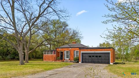 A home in Lockhart