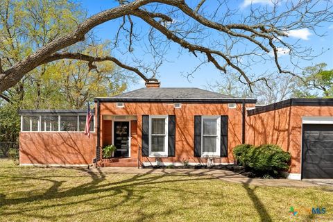A home in Lockhart