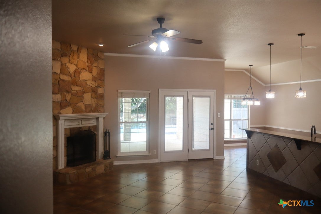 1210 Lancelot Drive