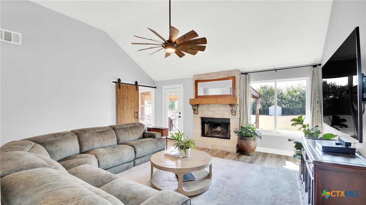 4004 Dove Valley Drive