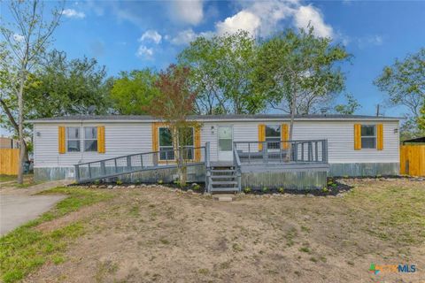 Photo of 1901 Pecan Street, San Marcos, TX 78666 (MLS # 609258)