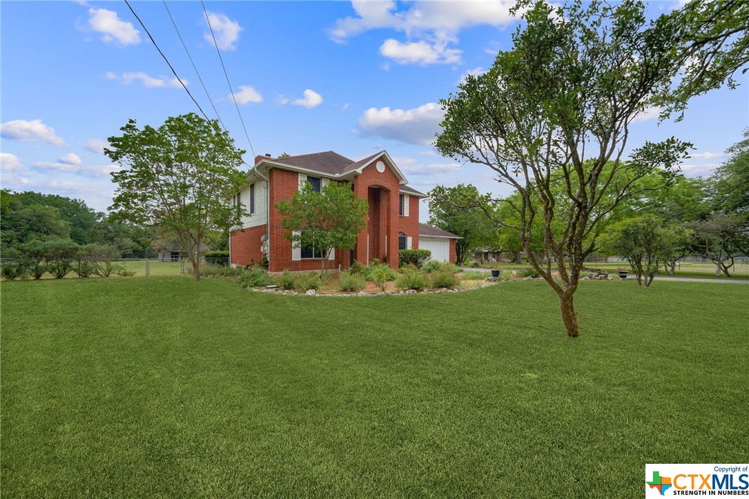 5462 Circle Oak Drive