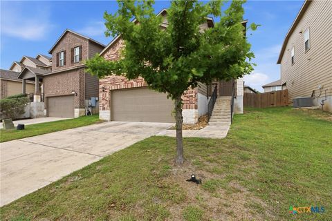 Photo of 131 Lake Glen, San Marcos, TX 78666 (MLS # 611441)